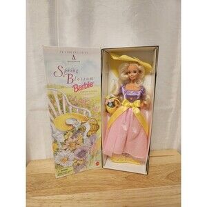 Spring Blossom Barbie Avon Exclusive 1995 Mattel 15201 - New In Box